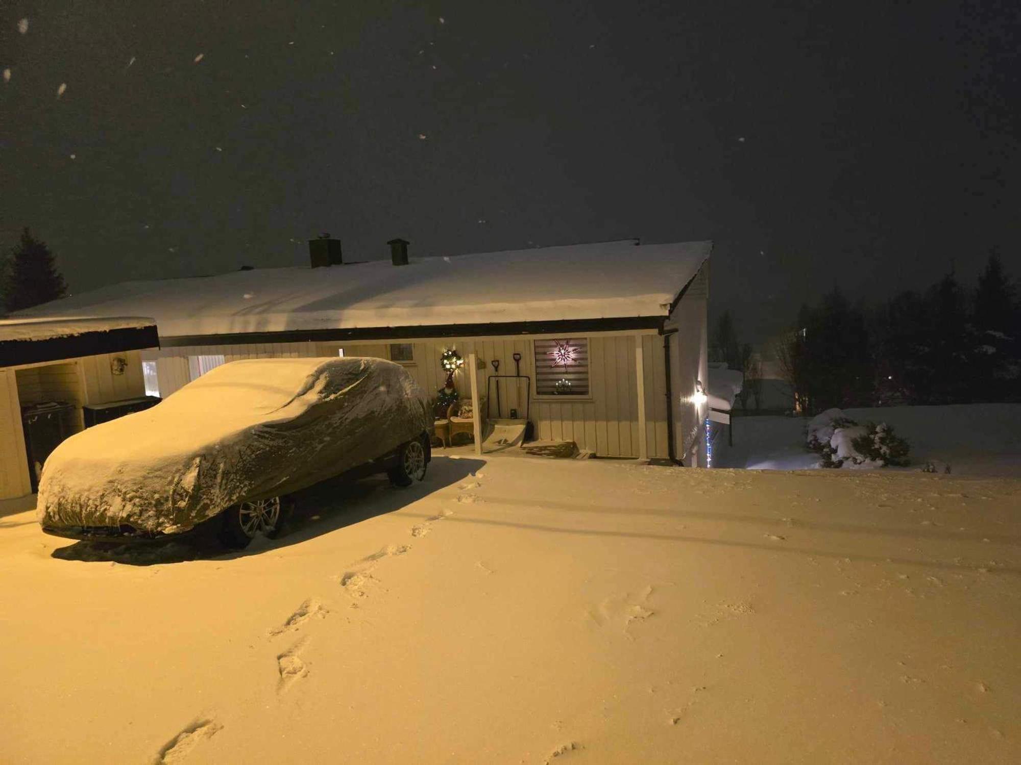 Leilighet Med Fantastisk Utsikt. Tromsø Buitenkant foto